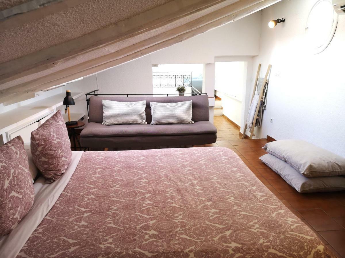 דירות מדריד Apartamento Atocha 68 מראה חיצוני תמונה